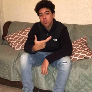 Meet your Posher, Angelo